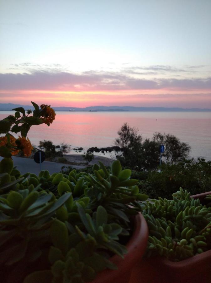 Casa Bon' Aria Fronte Mare Sud Sardegna Villa La Maddalena  ภายนอก รูปภาพ