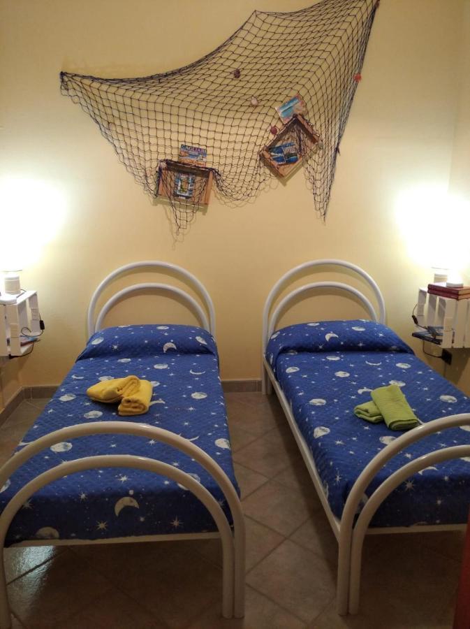 Casa Bon' Aria Fronte Mare Sud Sardegna Villa La Maddalena  ภายนอก รูปภาพ