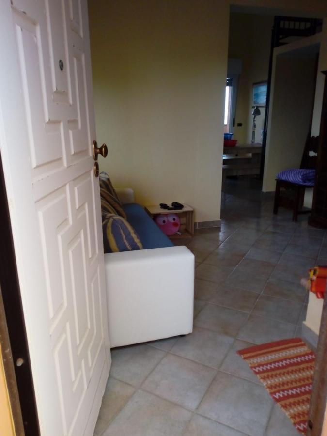 Casa Bon' Aria Fronte Mare Sud Sardegna Villa La Maddalena  ภายนอก รูปภาพ